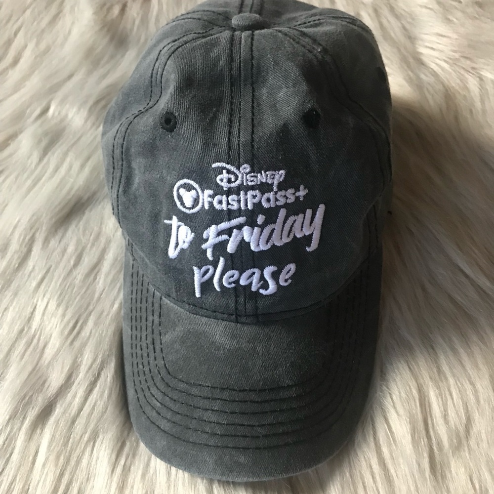 💫Disney Fast Pass to Friday Please Hat 💫